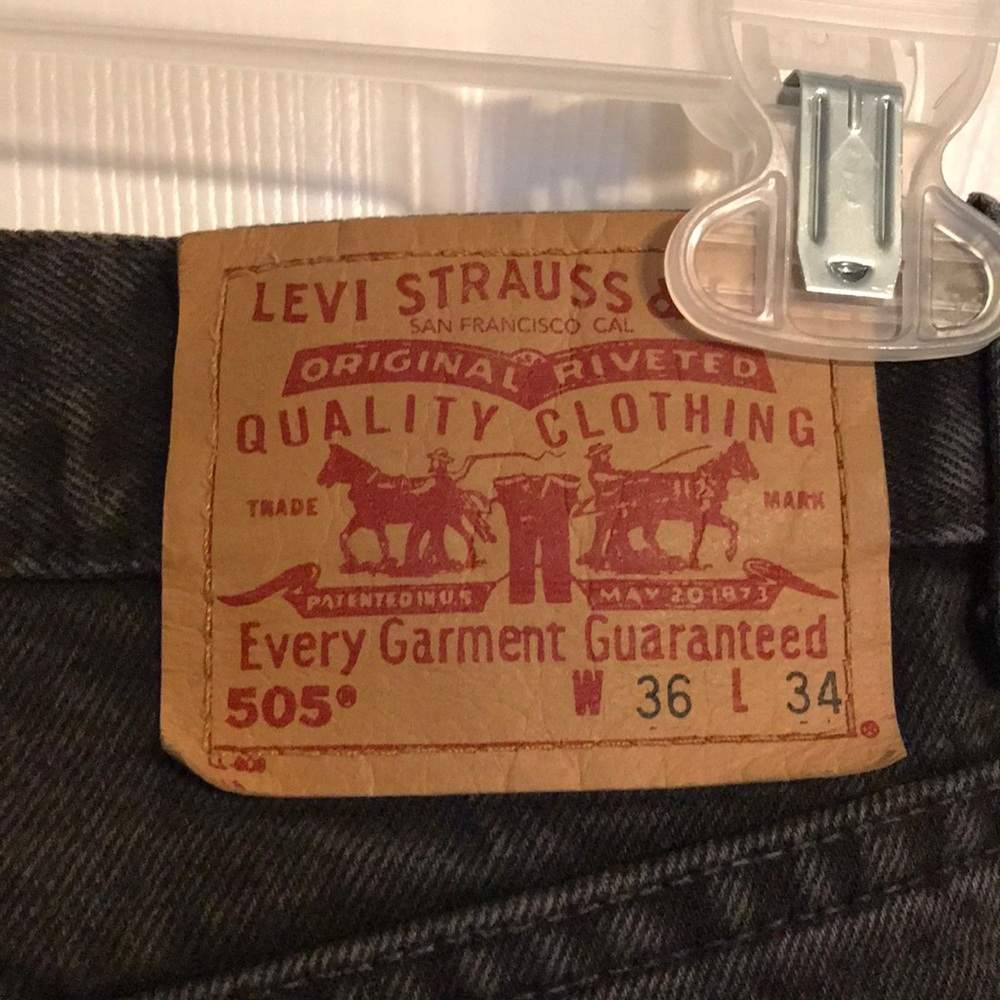 *~ Men’s 505 Levi Black Jeans 36 x 34 ~*